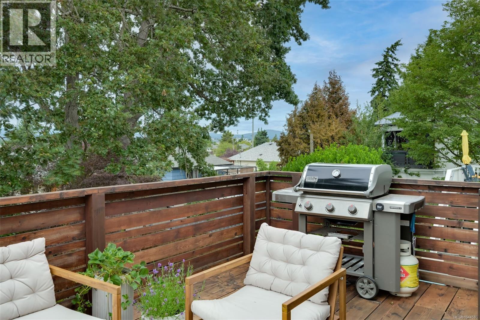  3128 Quadra Street, Victoria