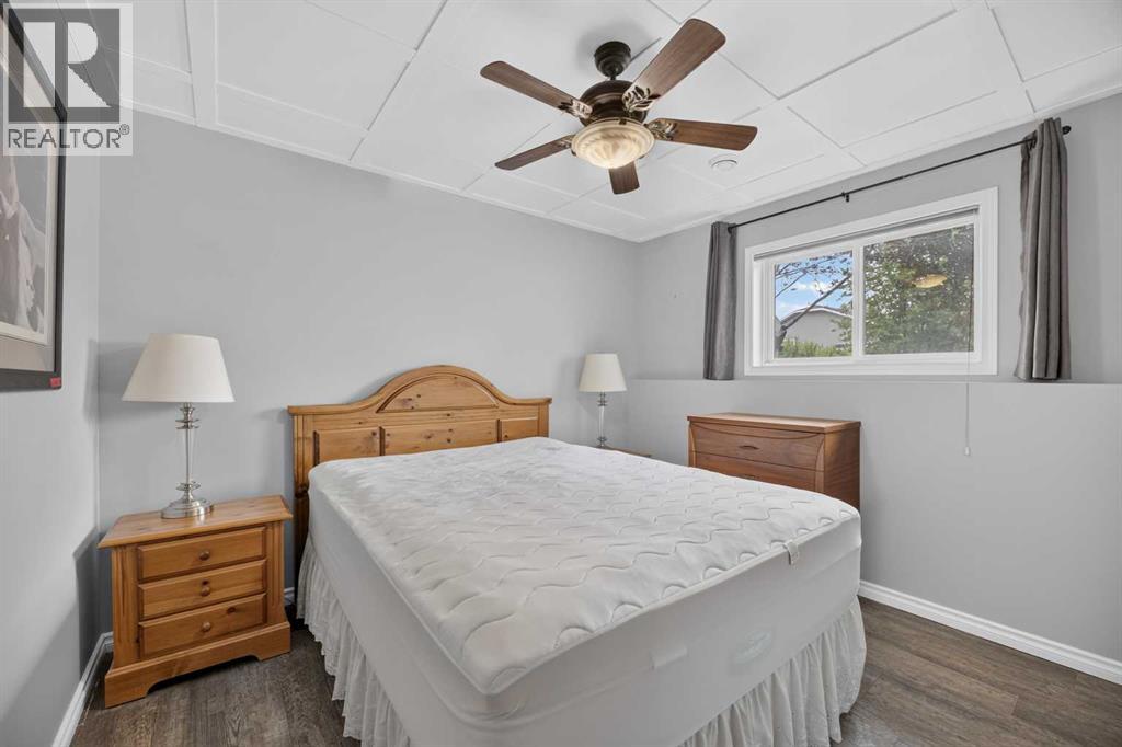 41 Deer Coulee Drive - 19