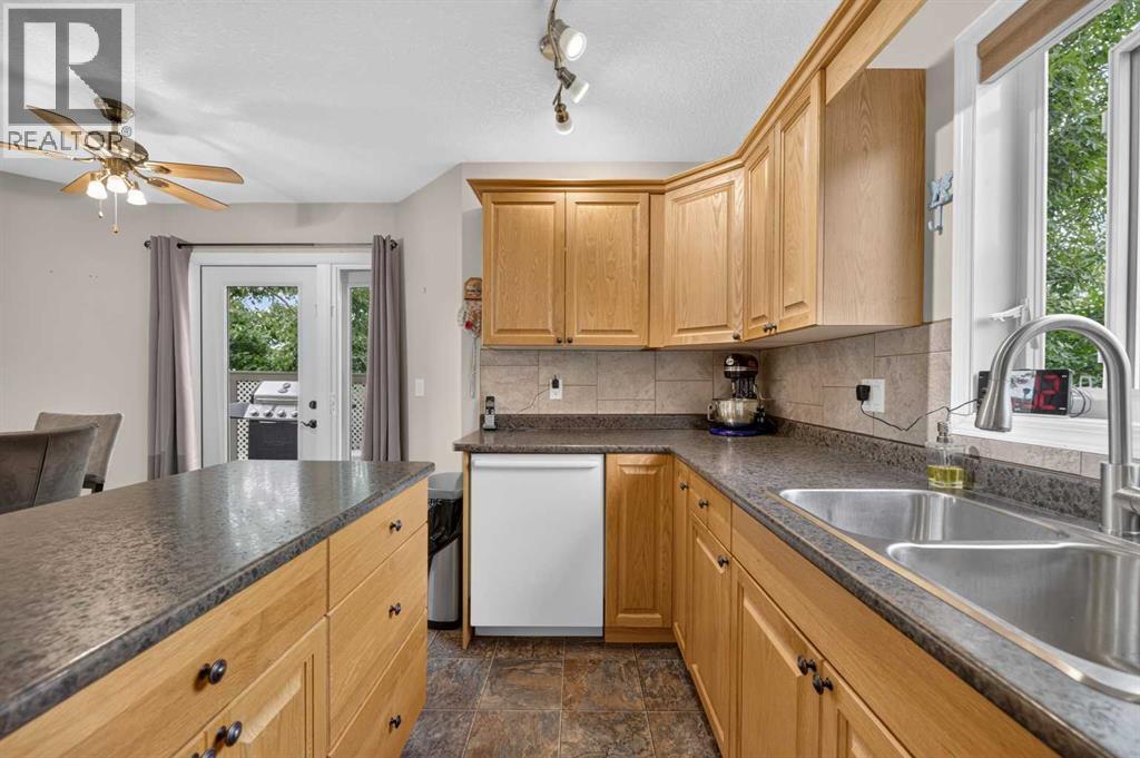 41 Deer Coulee Drive - Image 7