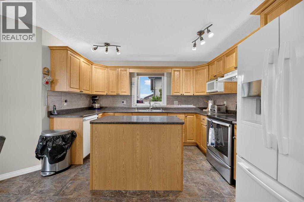 41 Deer Coulee Drive - 5