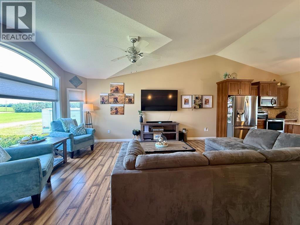 4905 5 Avenue - 10
