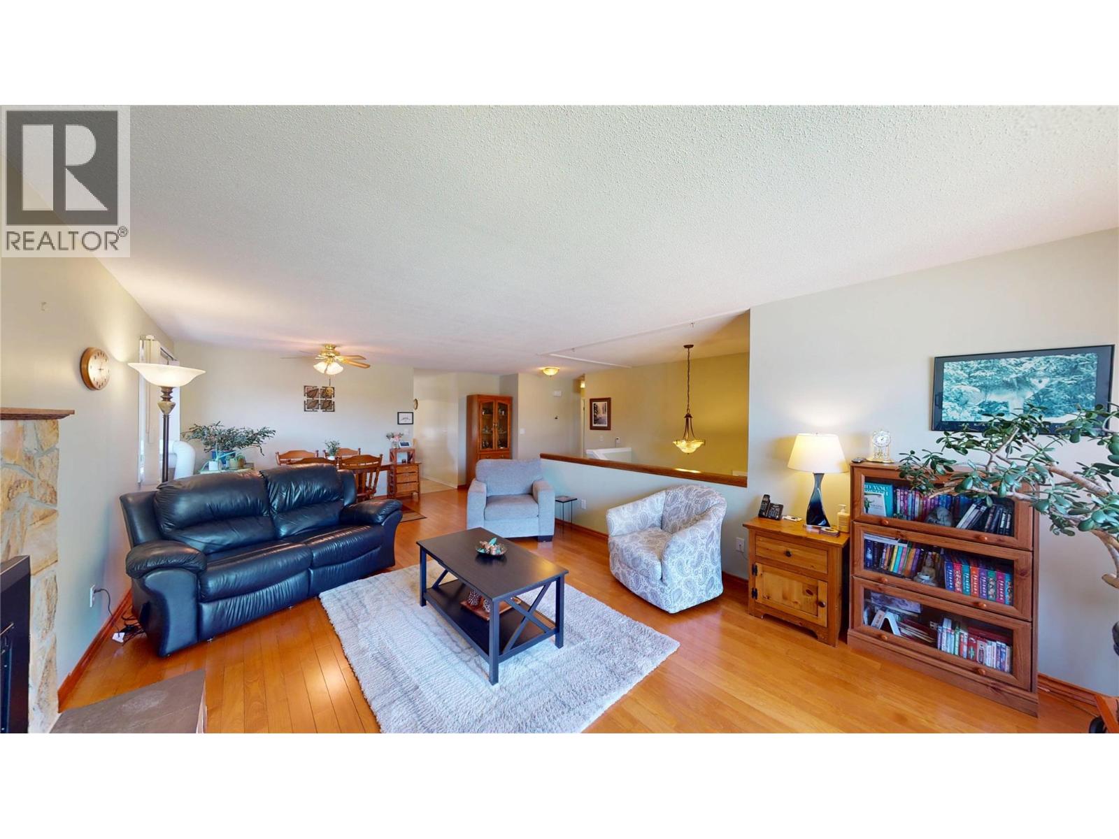 1317 16th Street S - 12