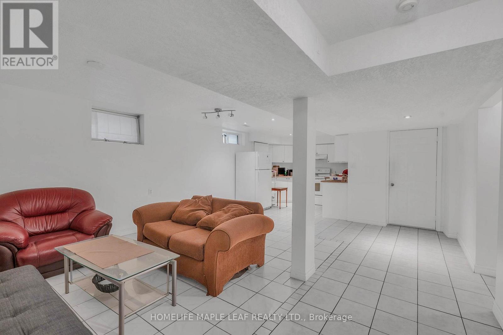 888 PAISLEY ROAD - Image 33