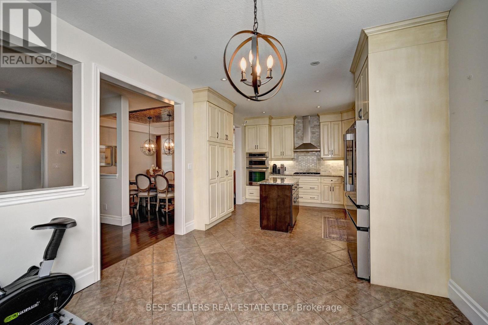 12 POPHAM DRIVE - 14