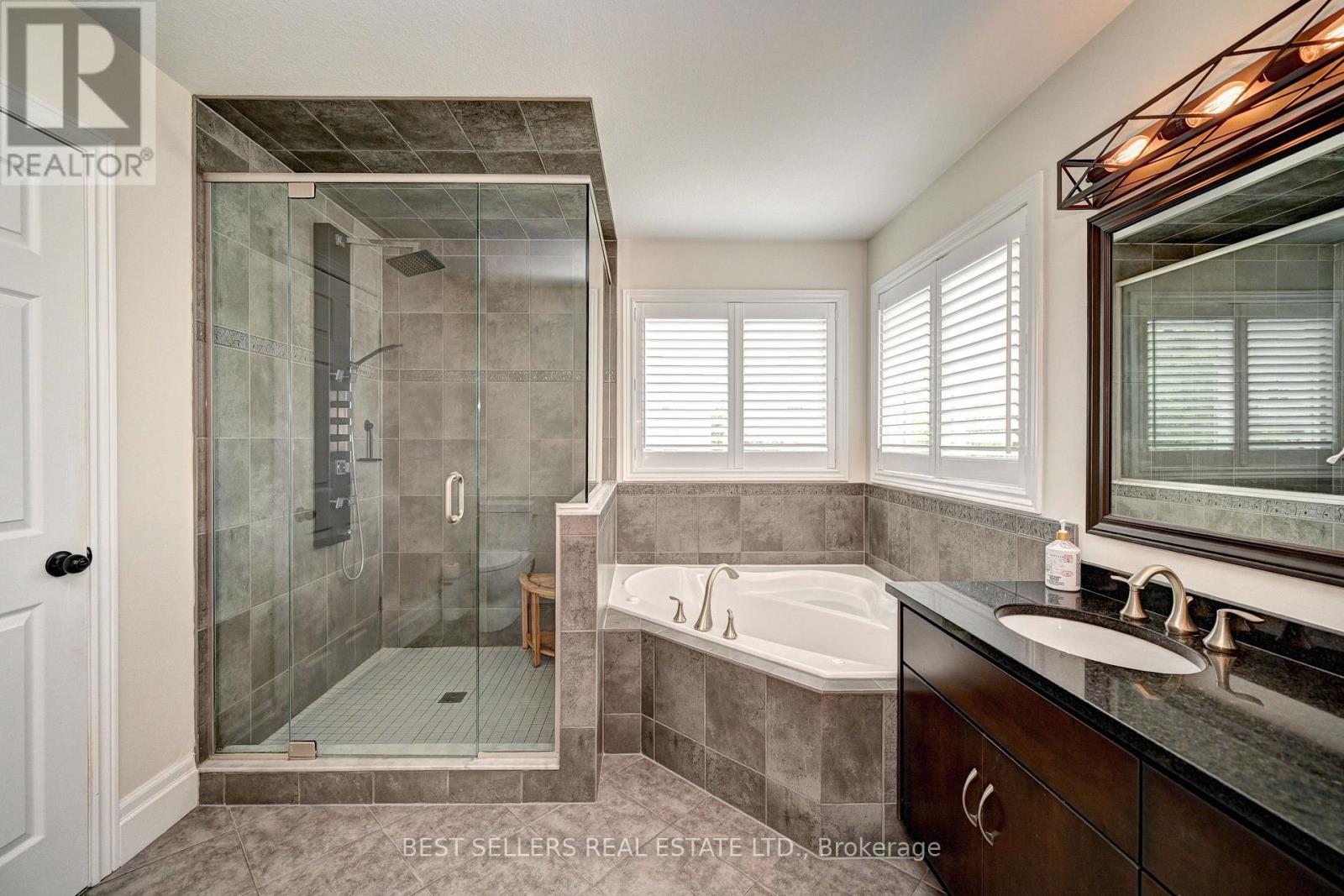 12 POPHAM DRIVE - 31
