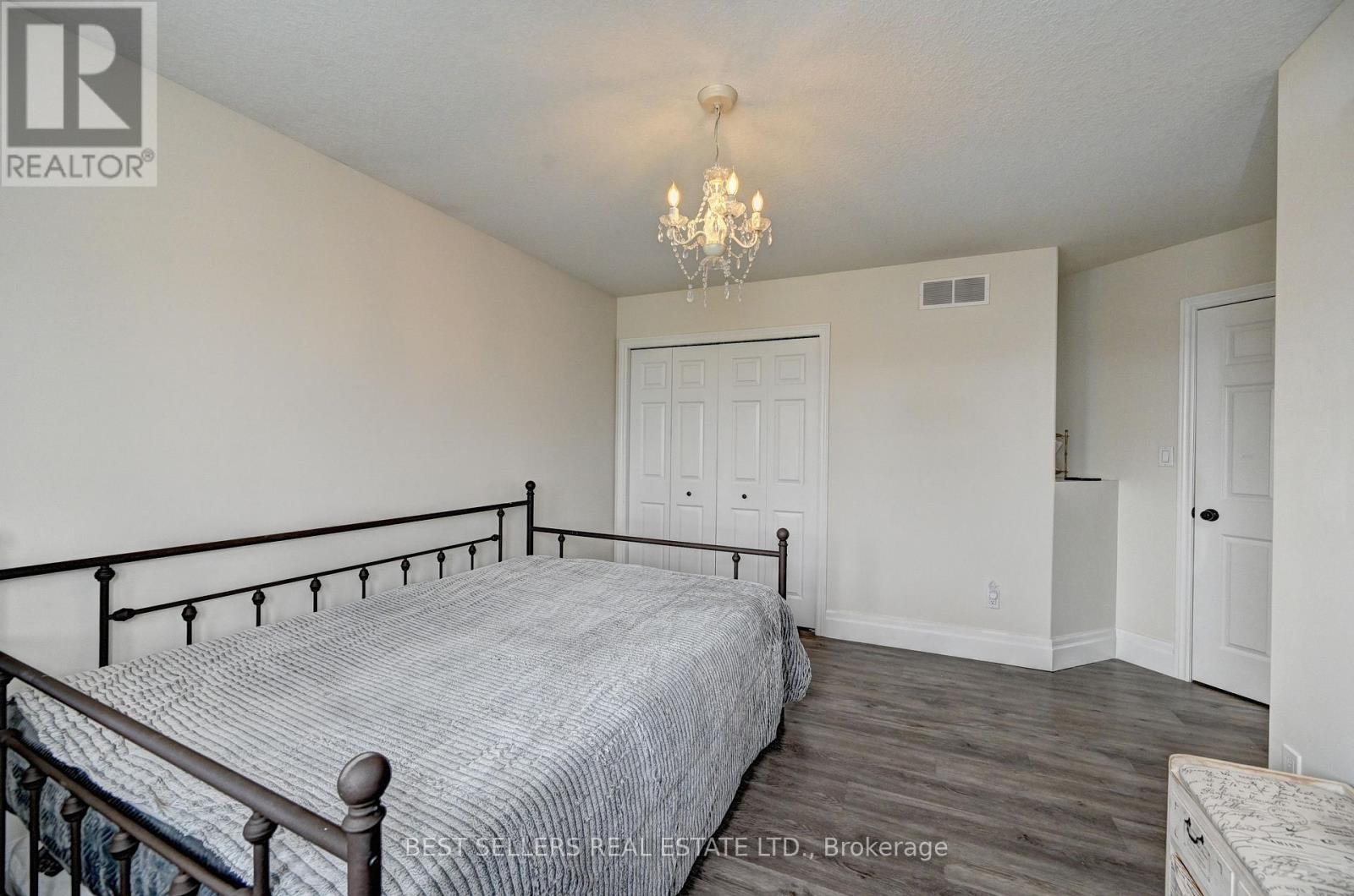 12 POPHAM DRIVE - 35