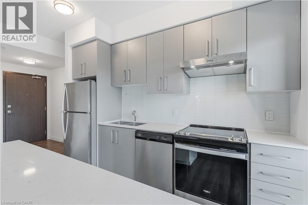 #1302 15 QUEEN Street S - 17