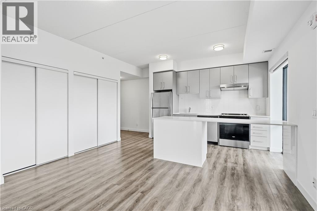 #1302 15 QUEEN Street S - 16