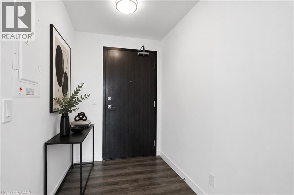 #1302 15 QUEEN Street S - 8