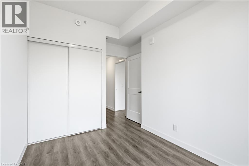 #1302 15 QUEEN Street S - 29
