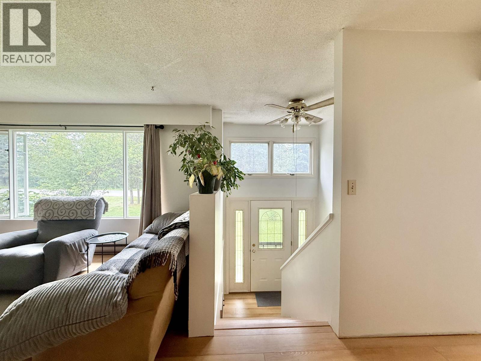 3049 CAMPBELL AVENUE - Image 30