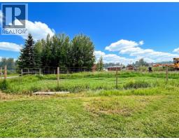 Bedroom 4 - 3049 Campbell Avenue, Horsefly, BC V0L1G0 Photo 9