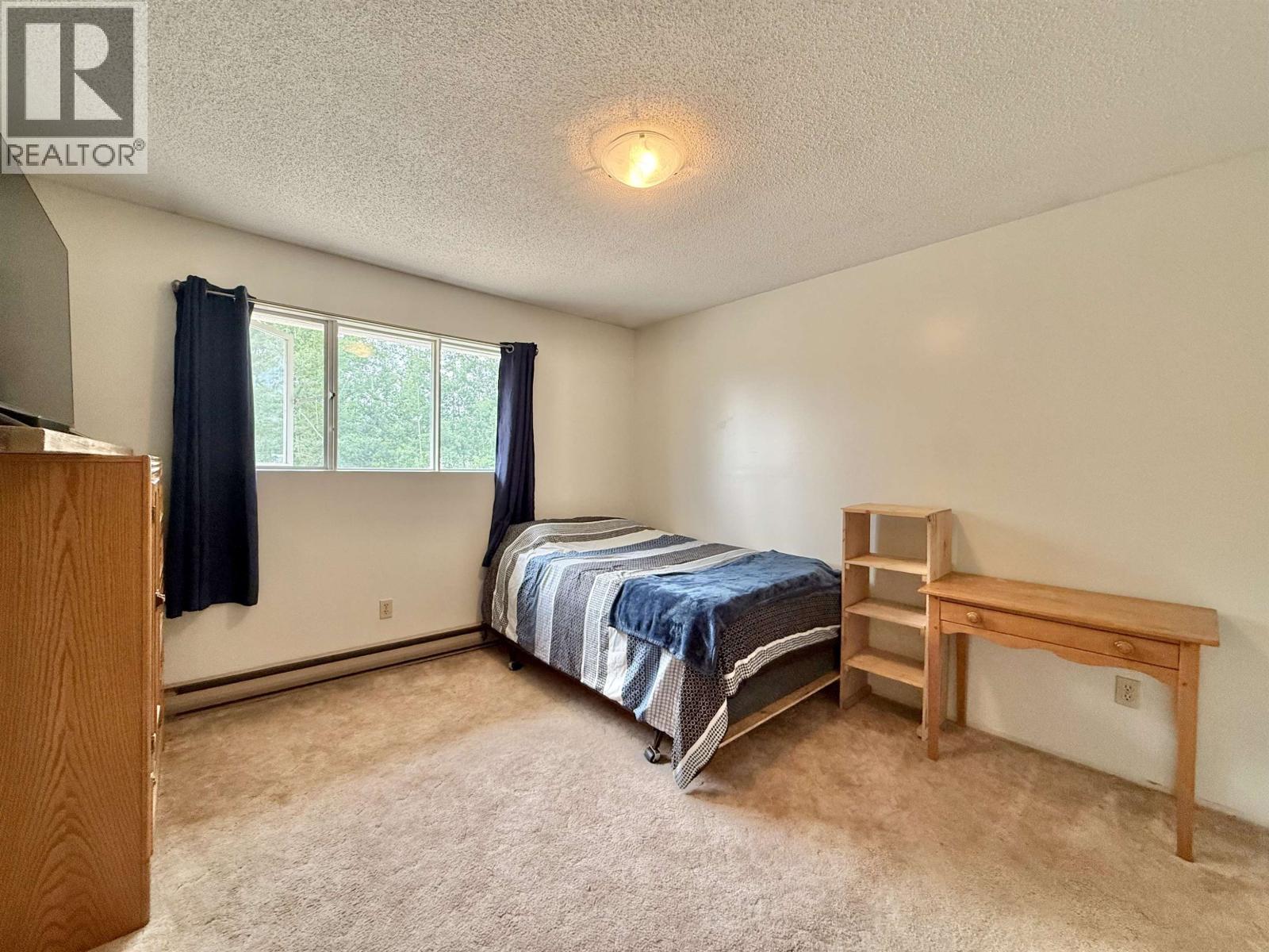 3049 CAMPBELL AVENUE - 23