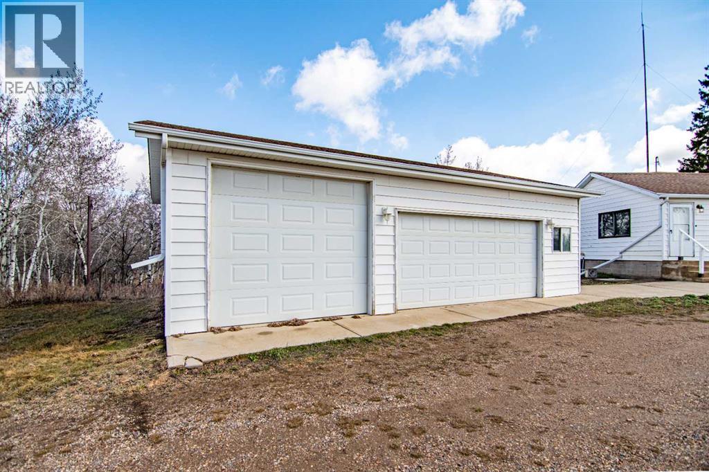 39061 Range Road 220 - Photo 23