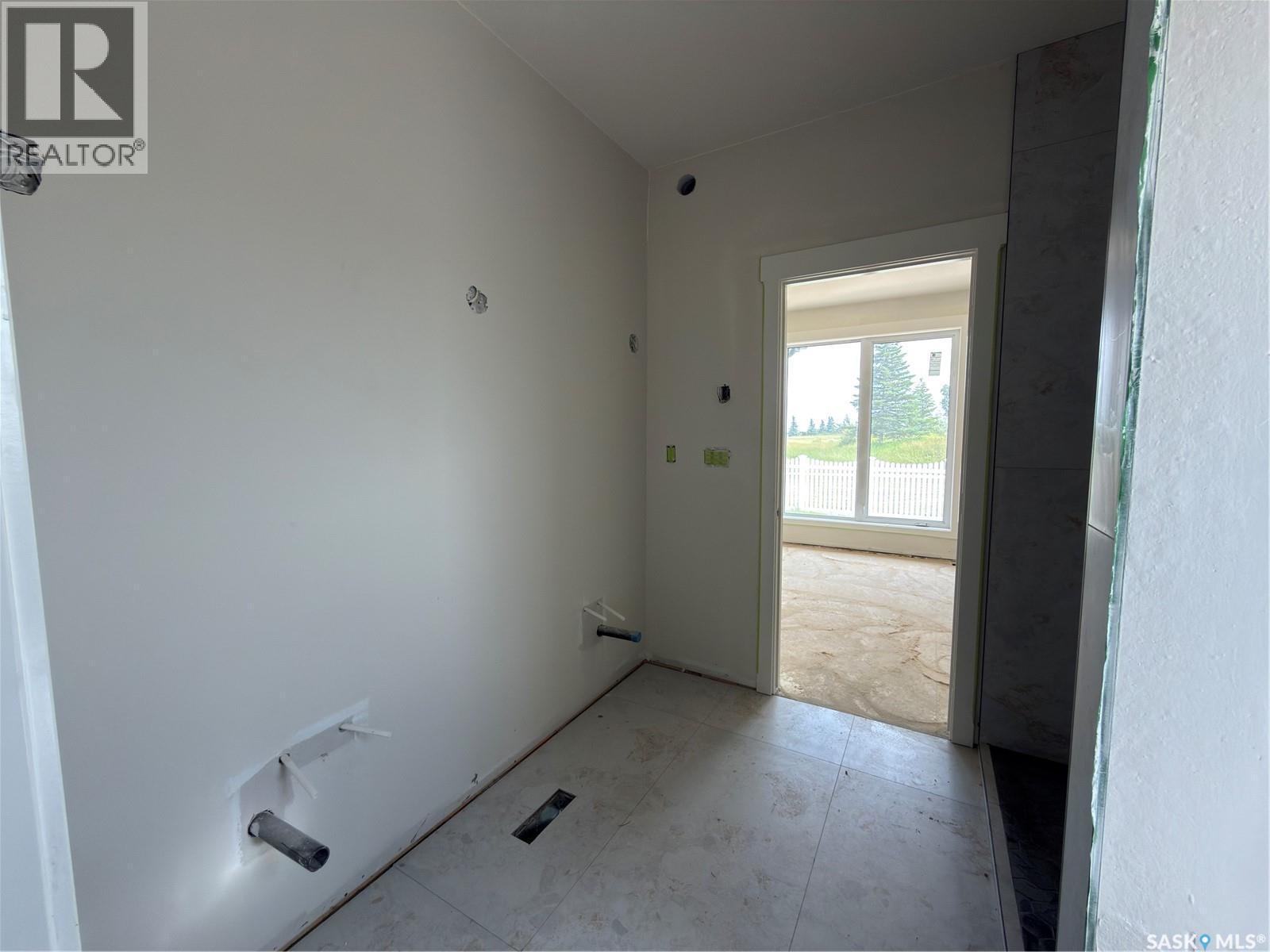 858 DeLaet BAY - 17