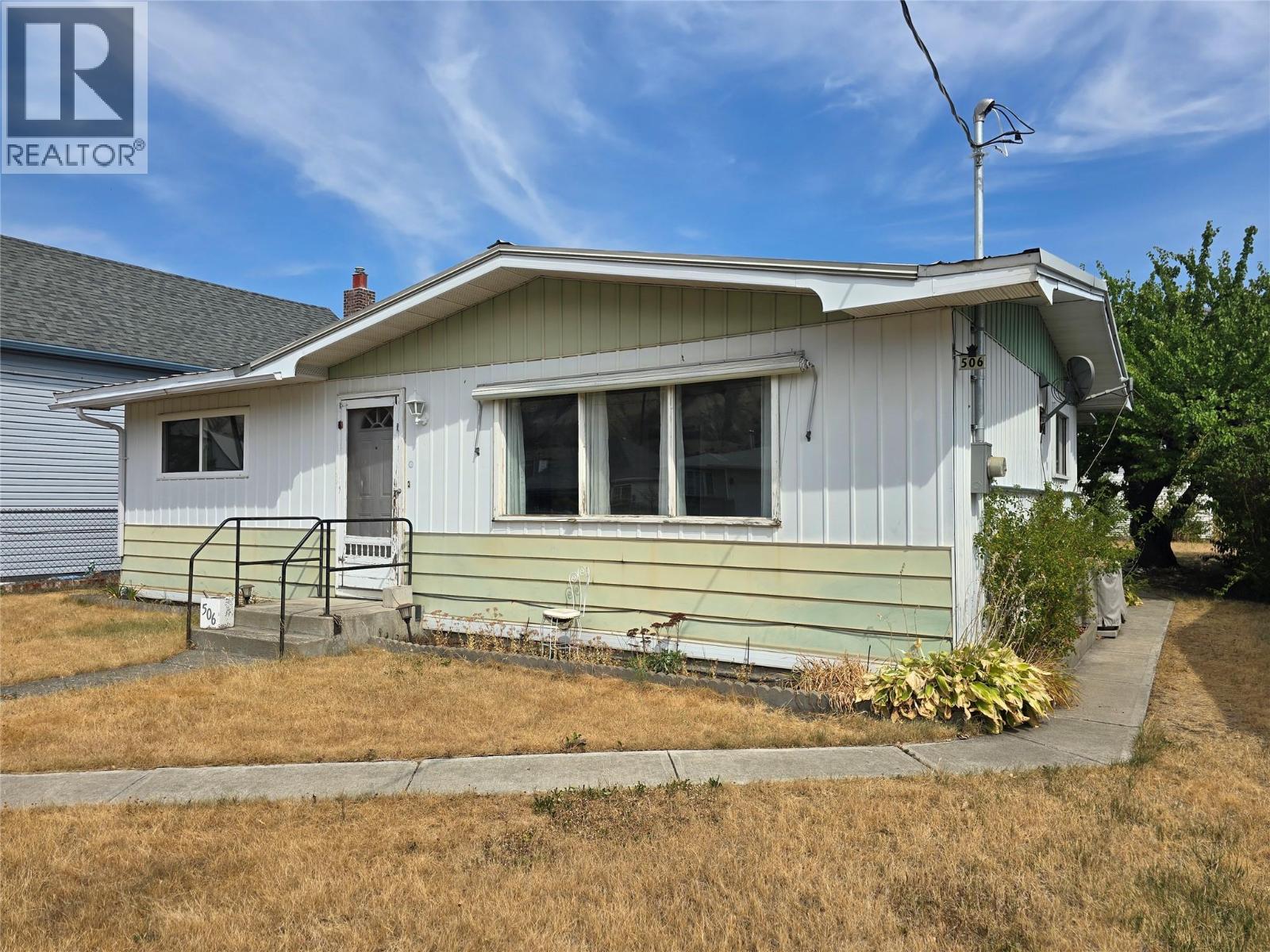506 Bancroft Street - 1