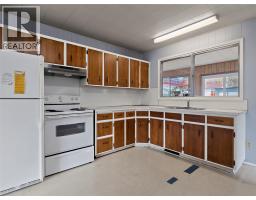 Primary Bedroom - 506 Bancroft Street, Ashcroft, BC V0K1A0 Photo 7