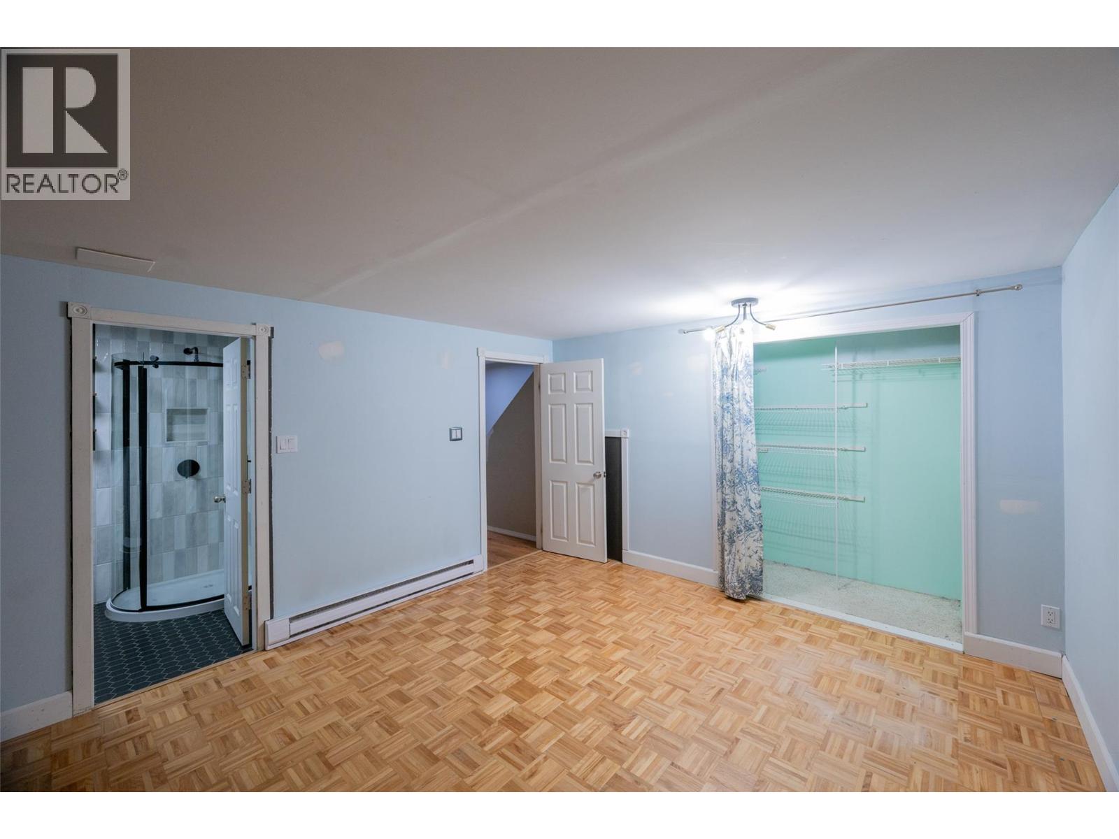 #17 1605 Summit Drive - 20