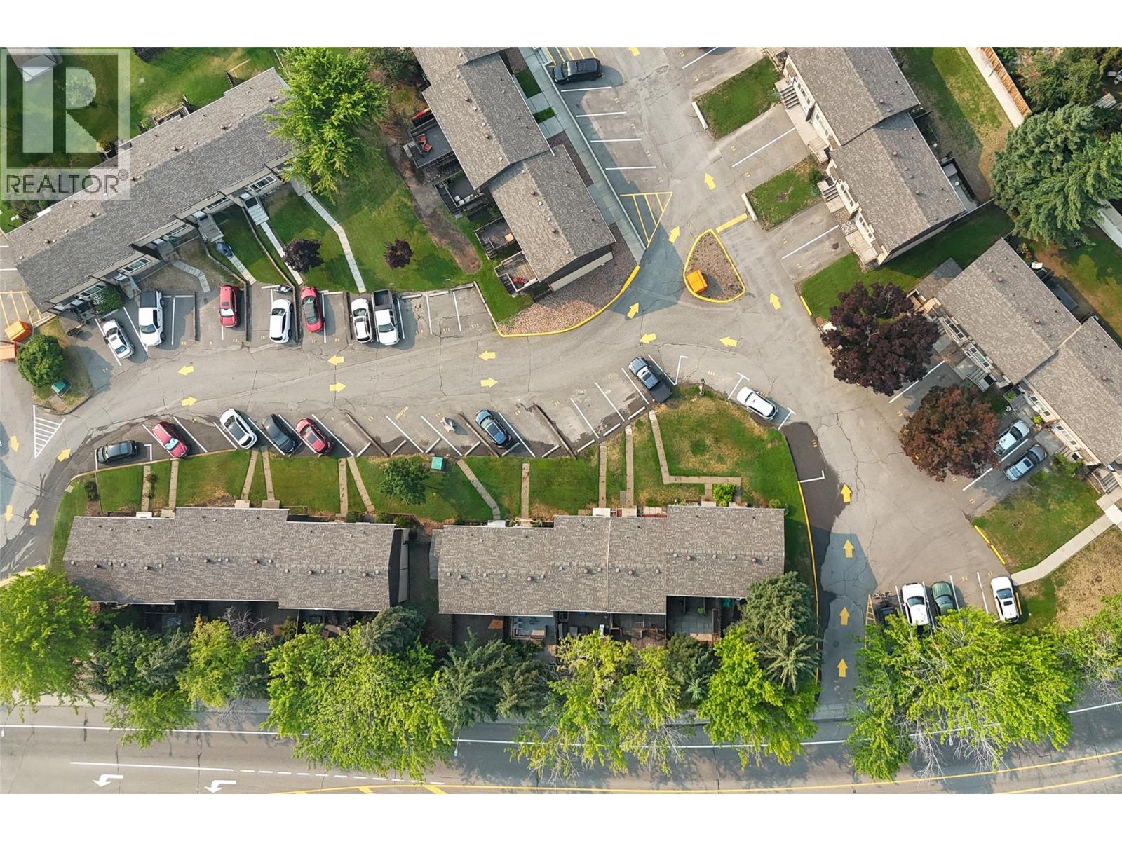 #17 1605 Summit Drive - Image 3