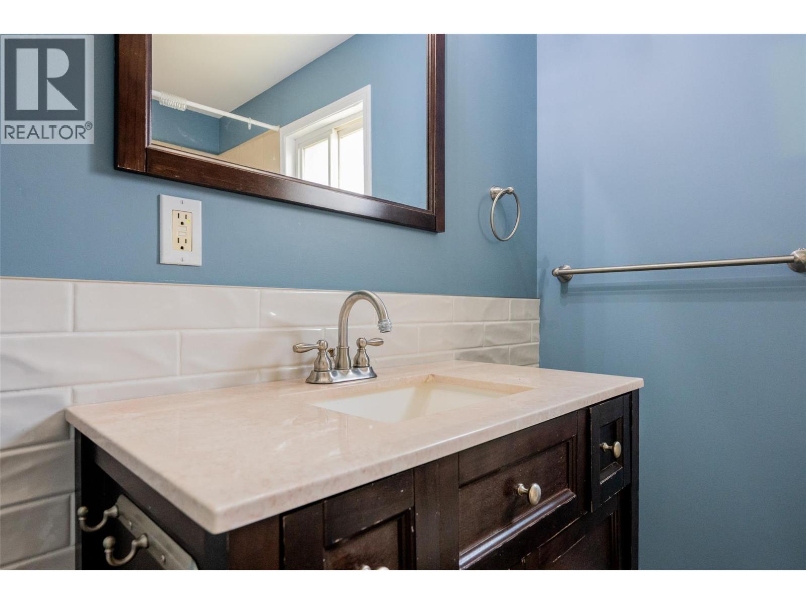 #17 1605 Summit Drive - Image 31