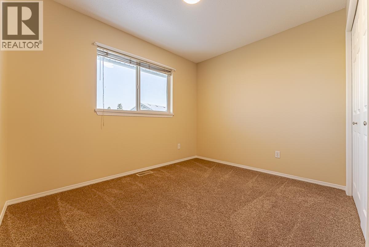 #20 1920 HUGH ALLAN Drive - 23