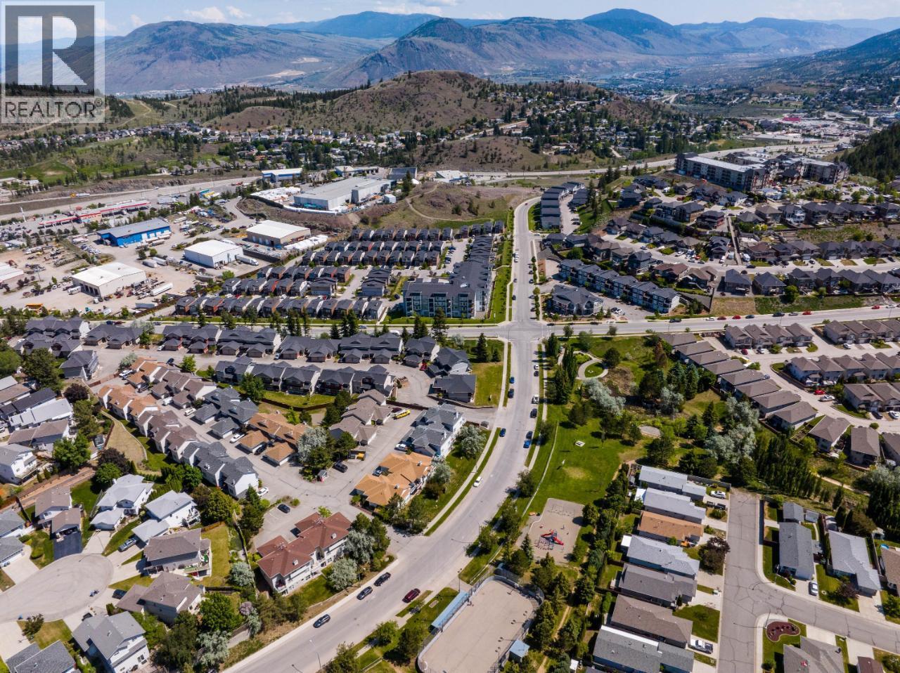 #20 1920 HUGH ALLAN Drive - 26