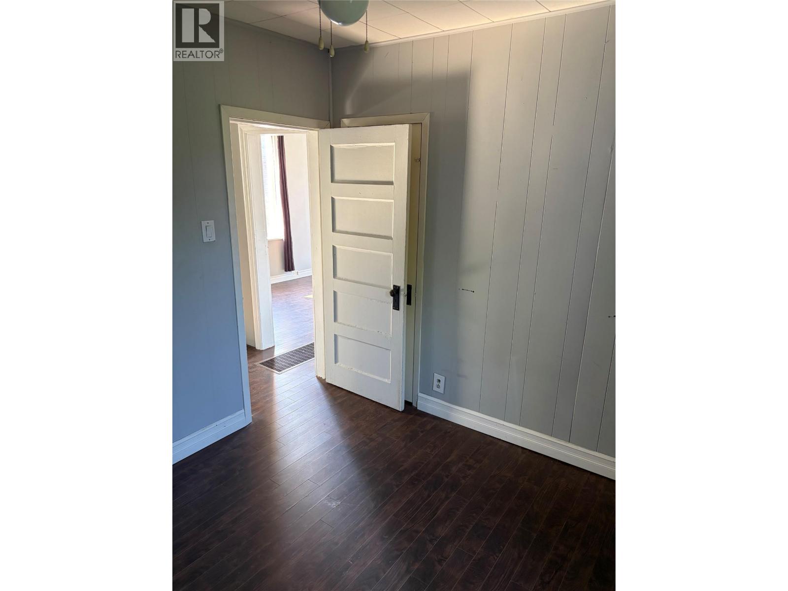626 Hendry Street - Image 11