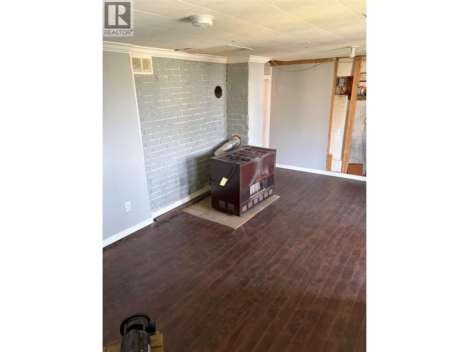 626 Hendry Street - 21