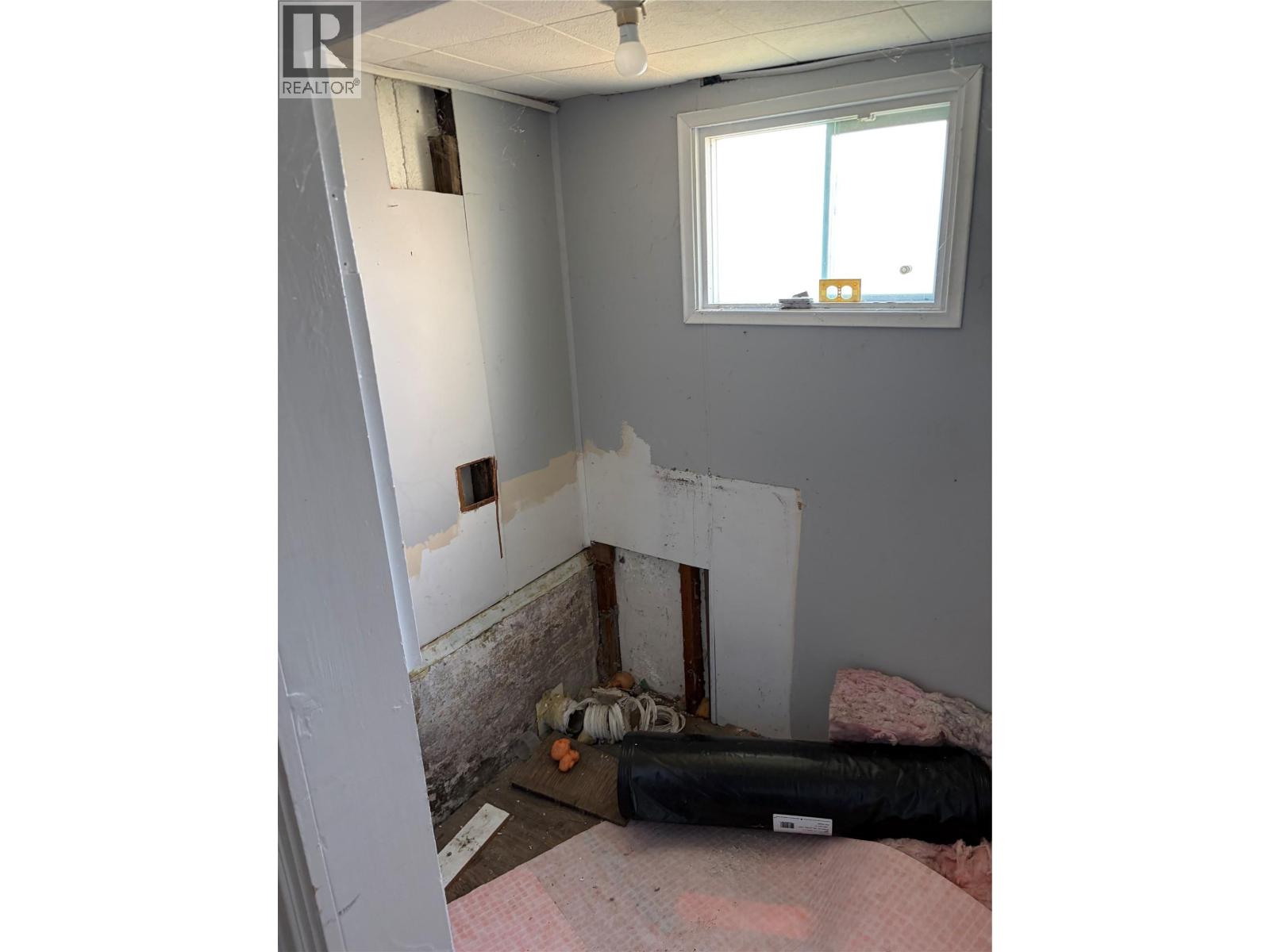 626 Hendry Street - 25