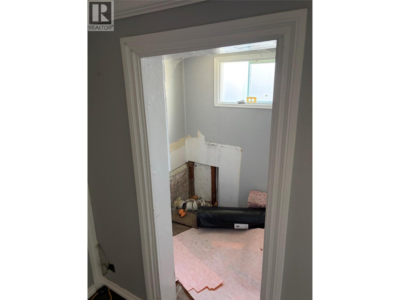 626 Hendry Street - Image 26