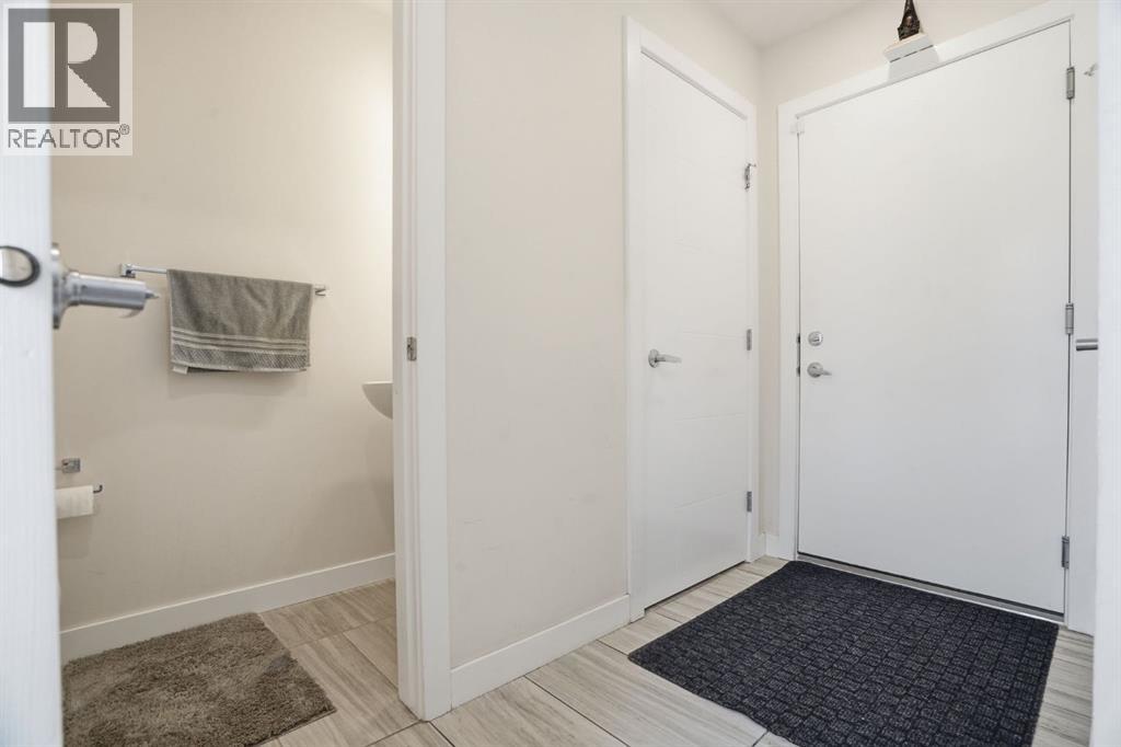 595 Evanston Link NW, Evanston, Calgary photo 4