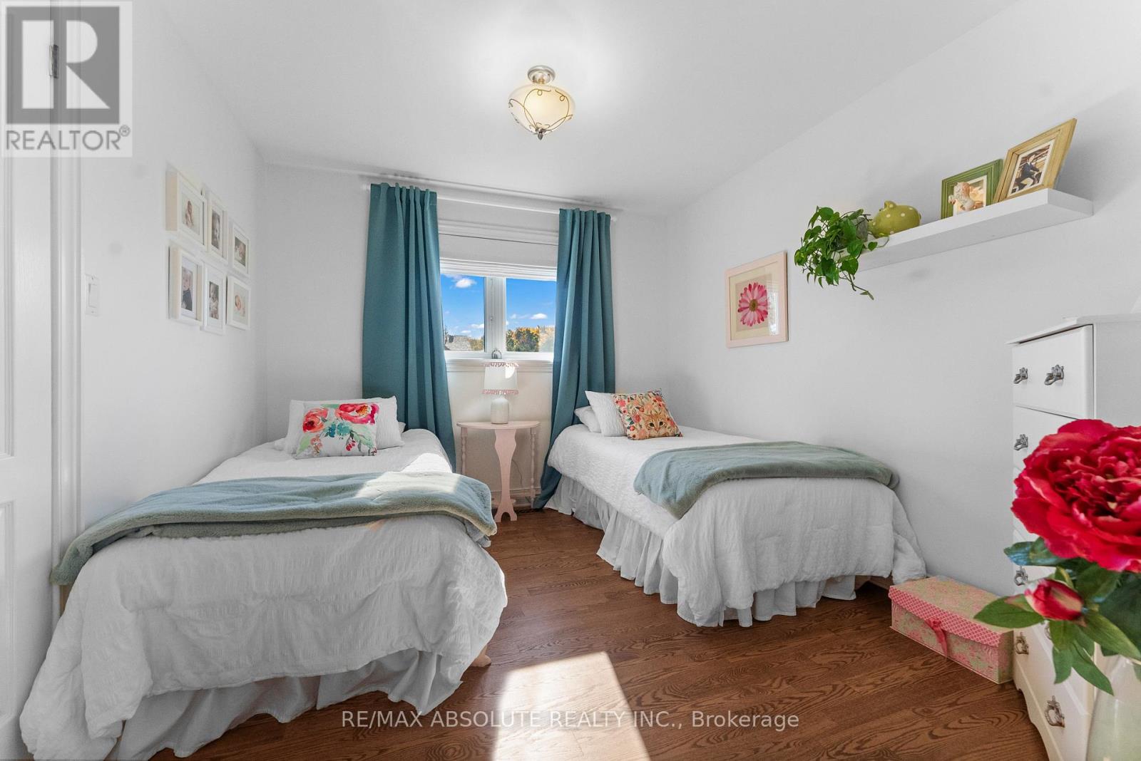 151 DUNCAN DRIVE - 25