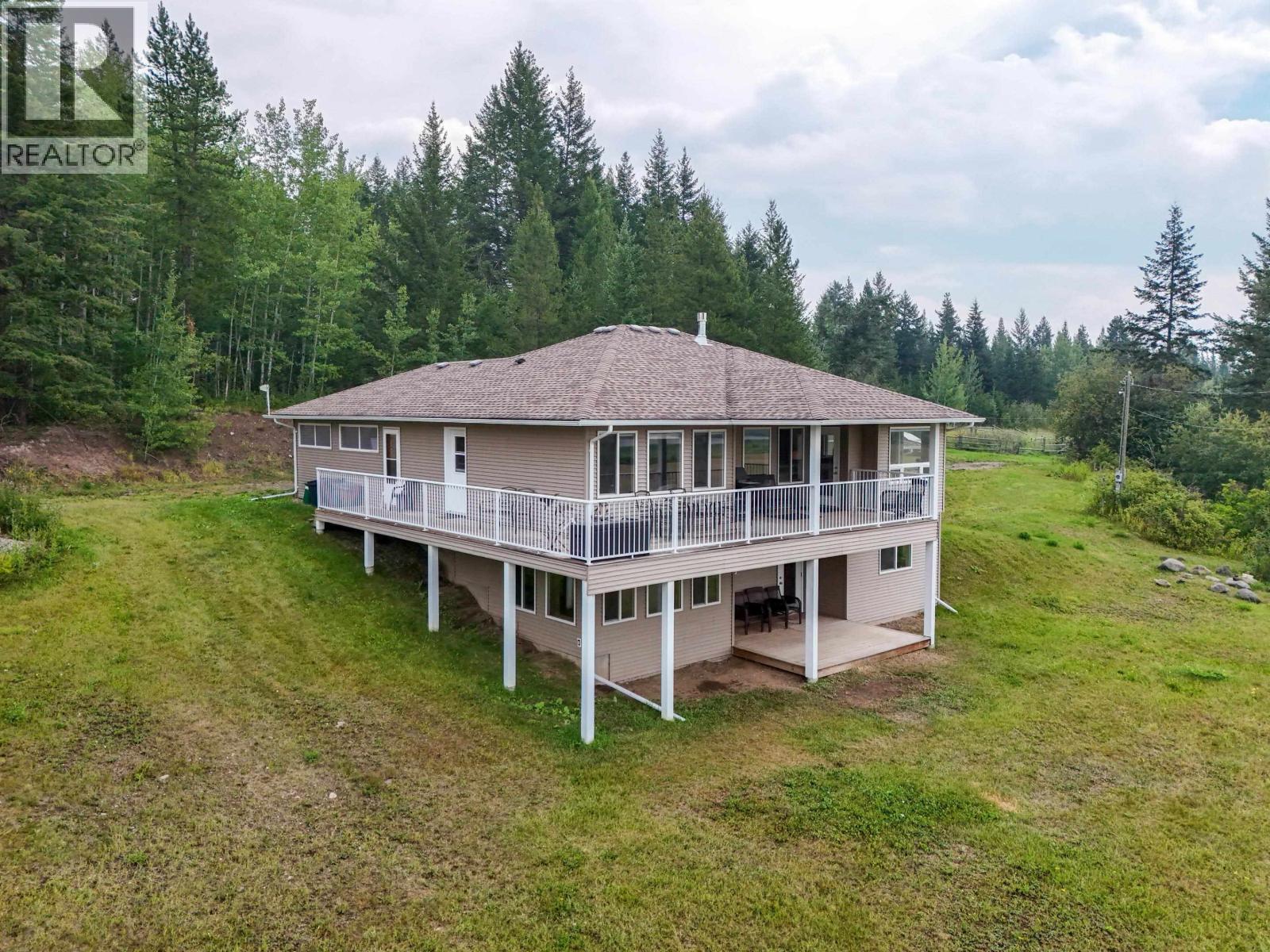 798 RUTTAN ROAD - 2