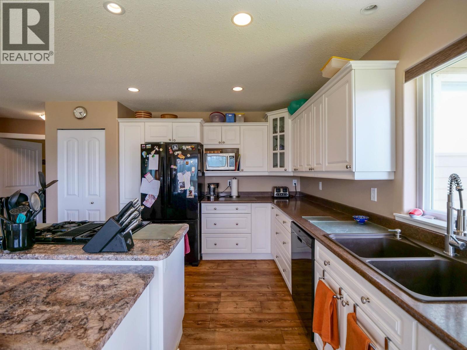 798 RUTTAN ROAD - 7