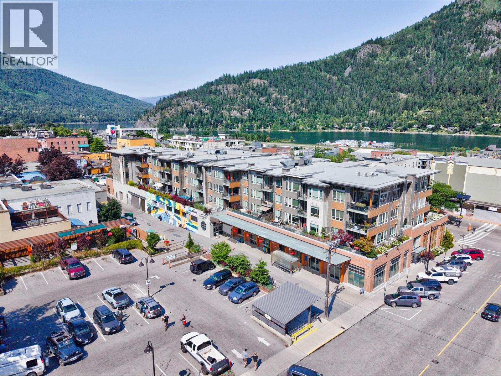 #215 710 Vernon Street - 48