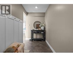5pc Ensuite bath - 240 Grandview Bench Road, Grindrod, BC V1E2Y4 Photo 8