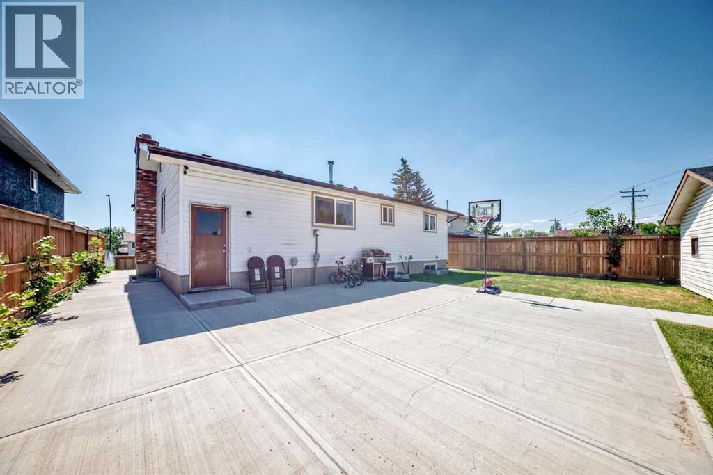 4932 Rundlehorn Drive NE - Image 43