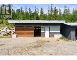 240 Grandview Bench Road, Grindrod, BC V1E2Y4 Photo 68