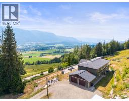 240 Grandview Bench Road, Grindrod, BC V1E2Y4 Photo 93
