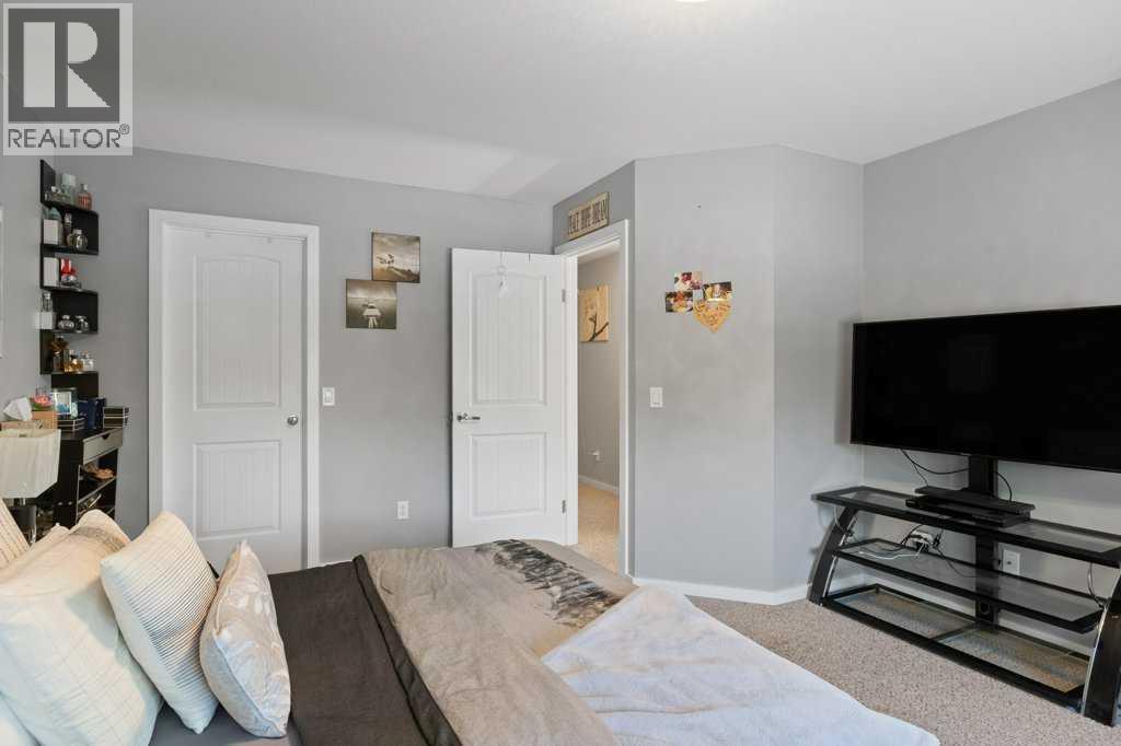 604 7 Street NW - Image 12