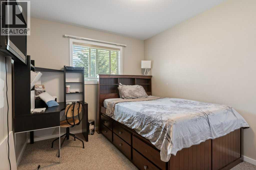 604 7 Street NW - Image 14