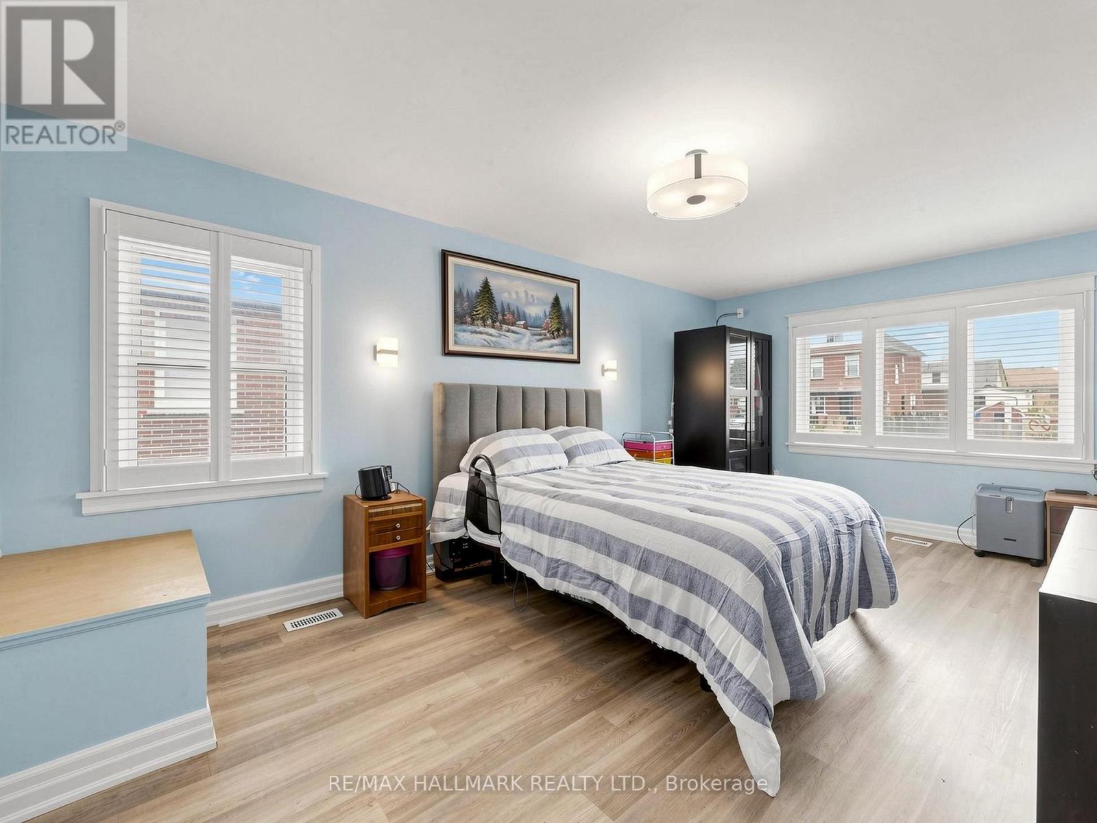 777 RITSON ROAD S - 10
