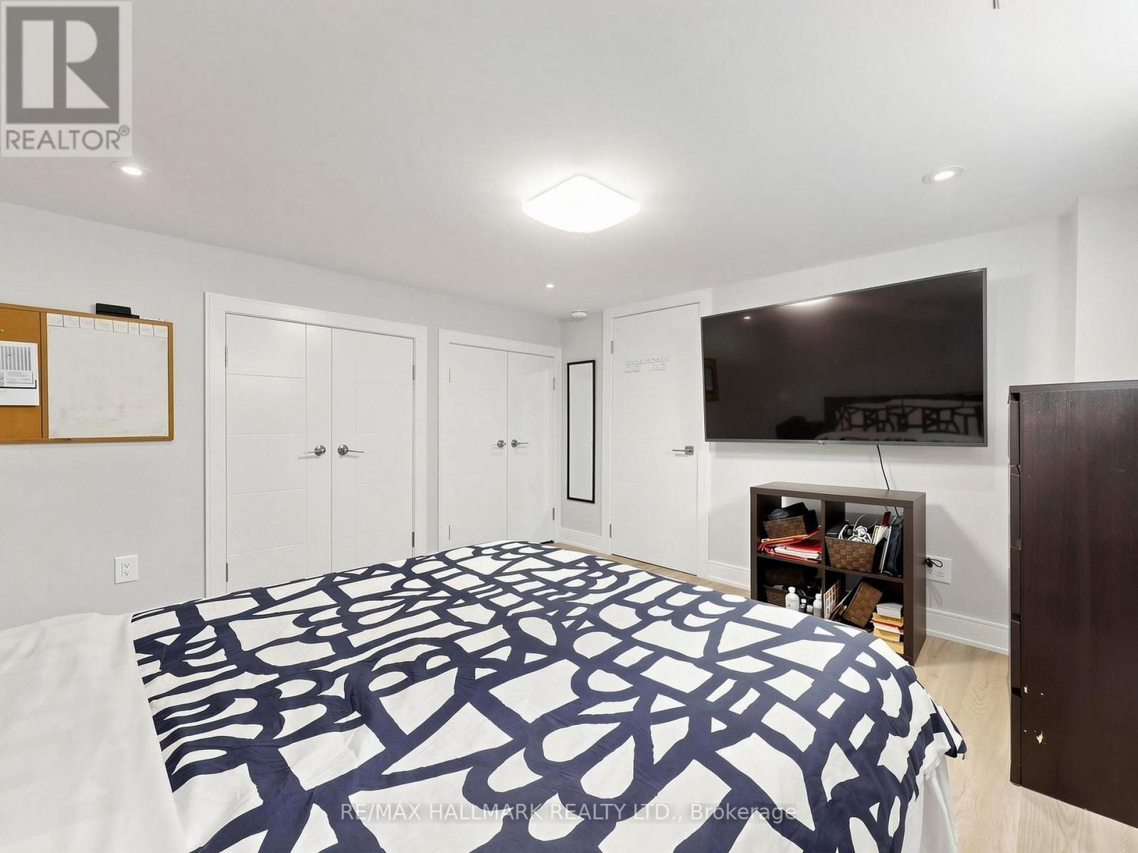 777 RITSON ROAD S - 25