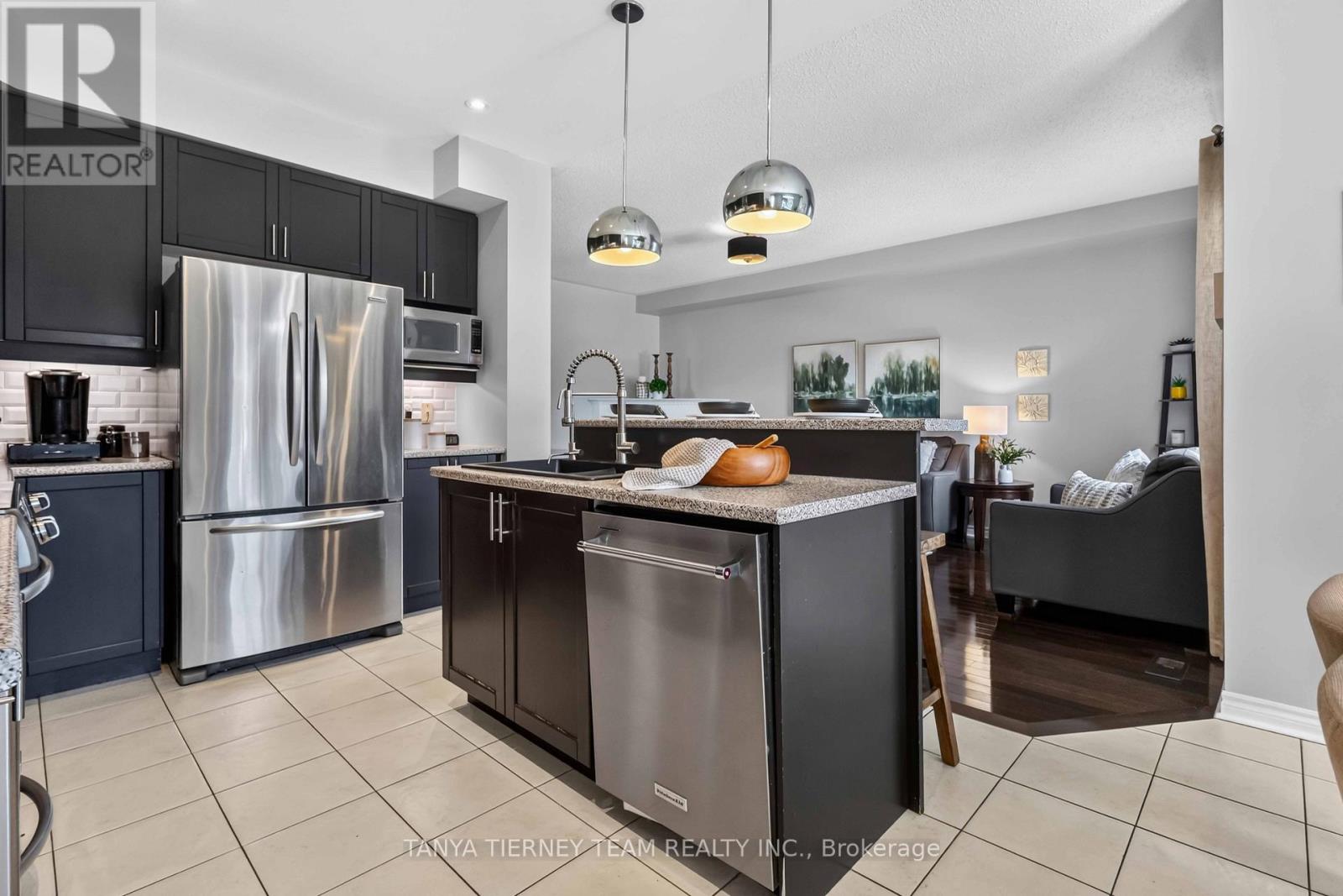 53 CHISWICK AVENUE - Image 21
