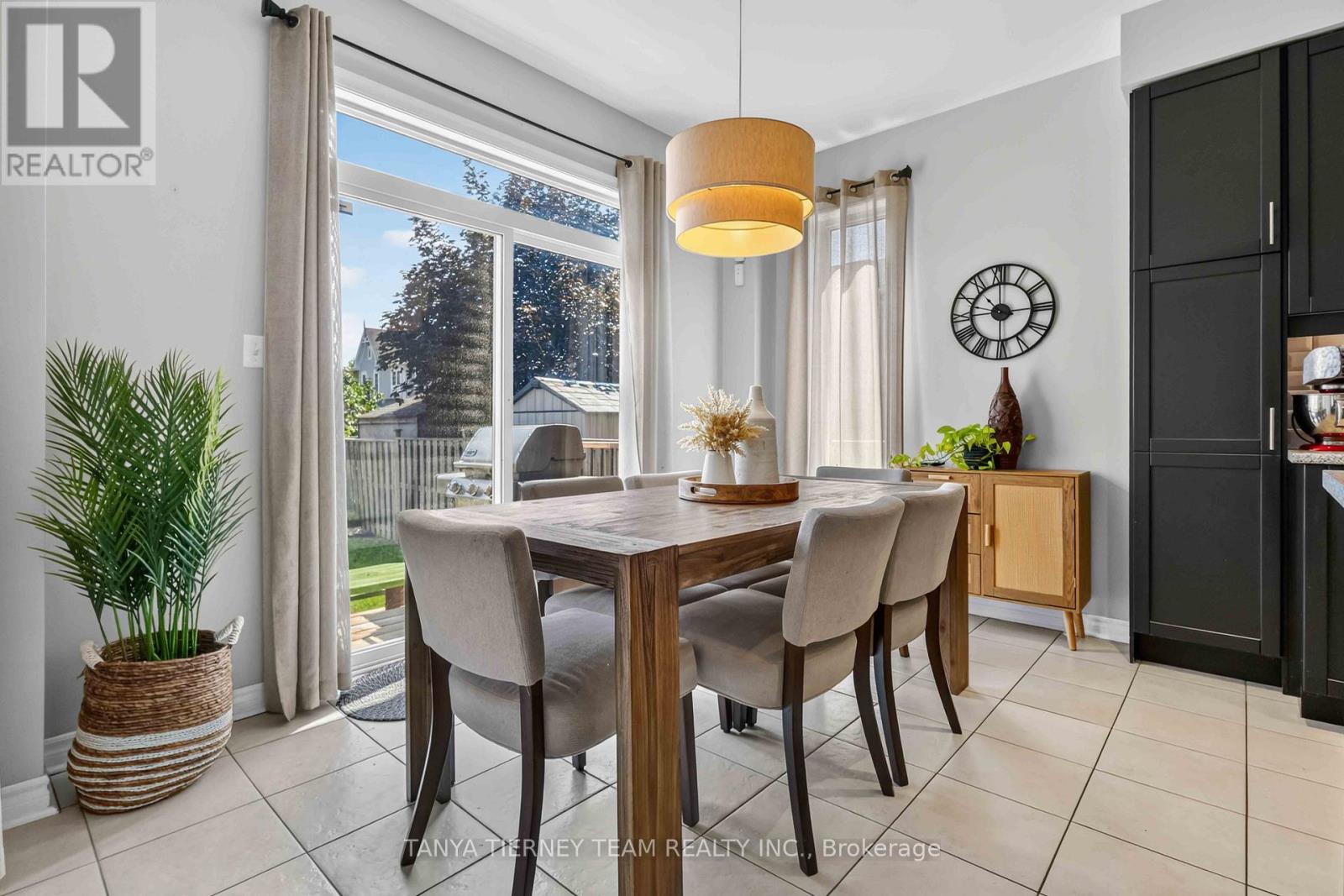 53 CHISWICK AVENUE - Image 25