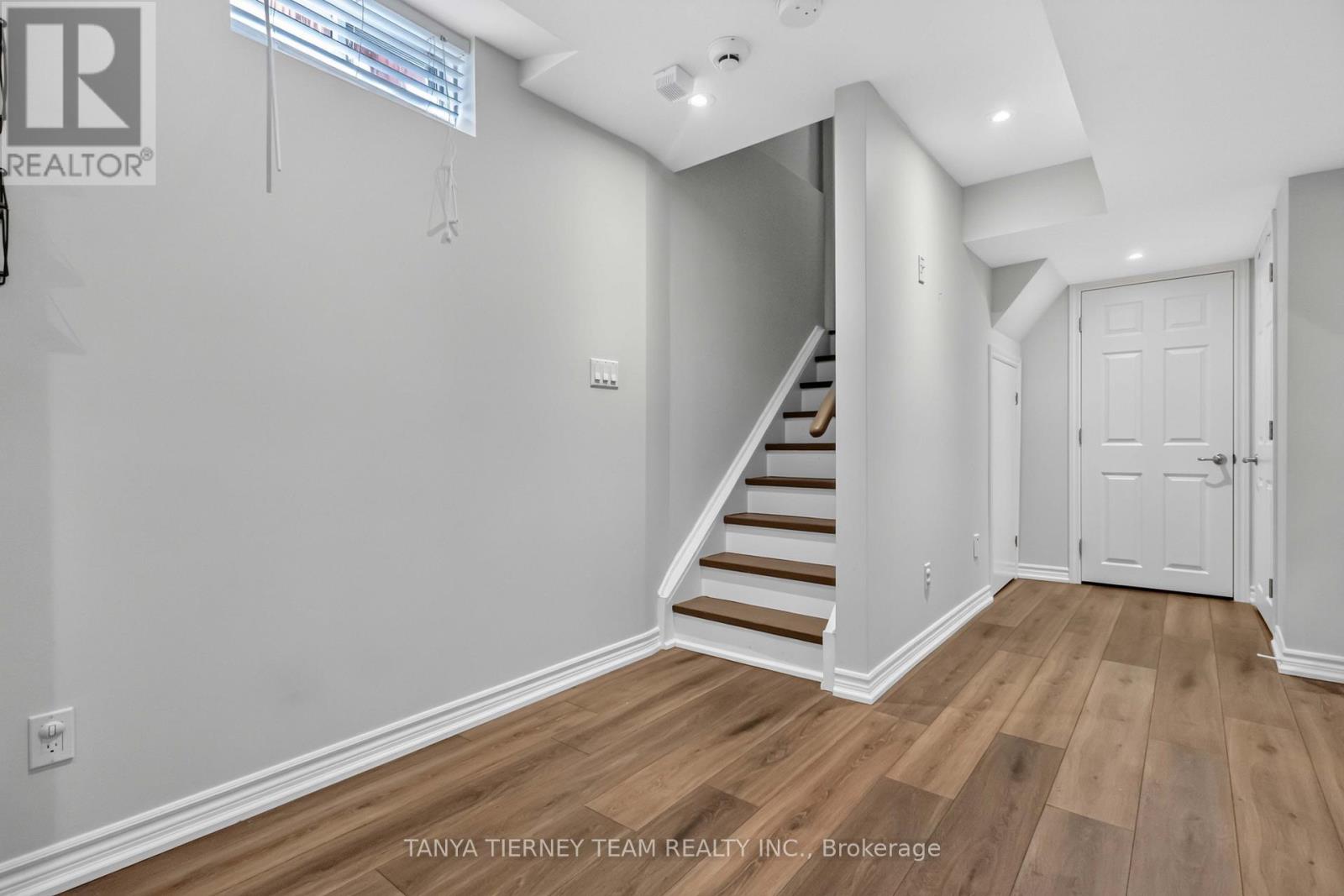 53 CHISWICK AVENUE - Image 39