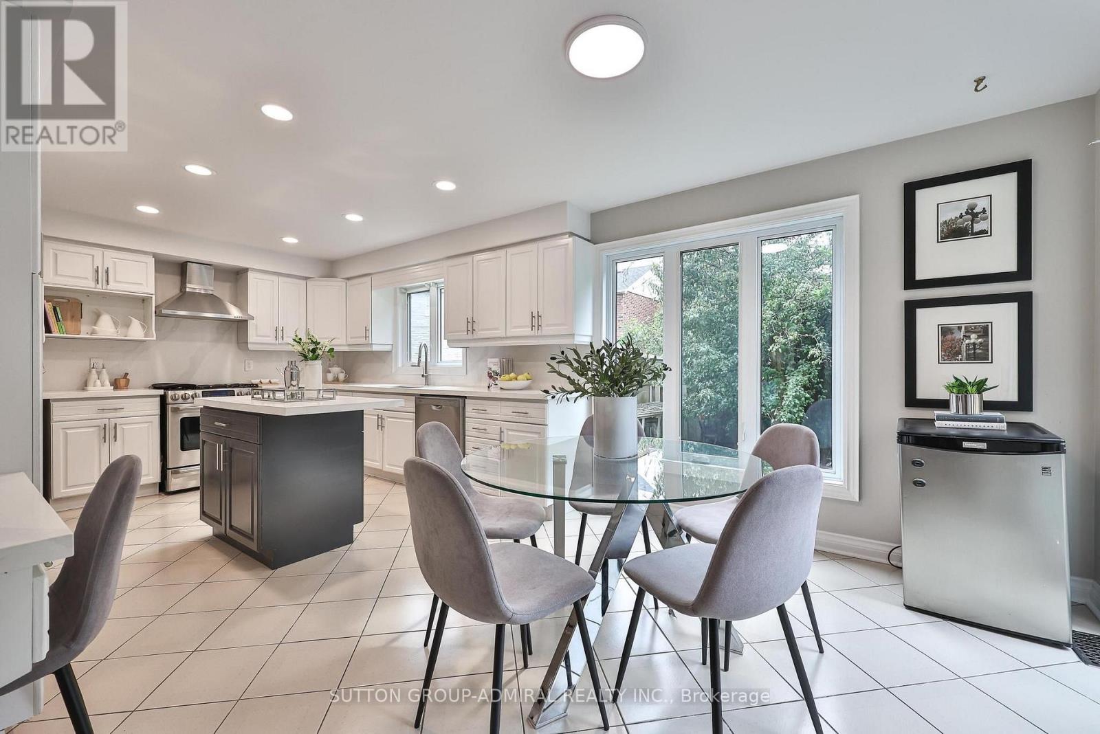 27 GREEN ACRES ROAD - 12