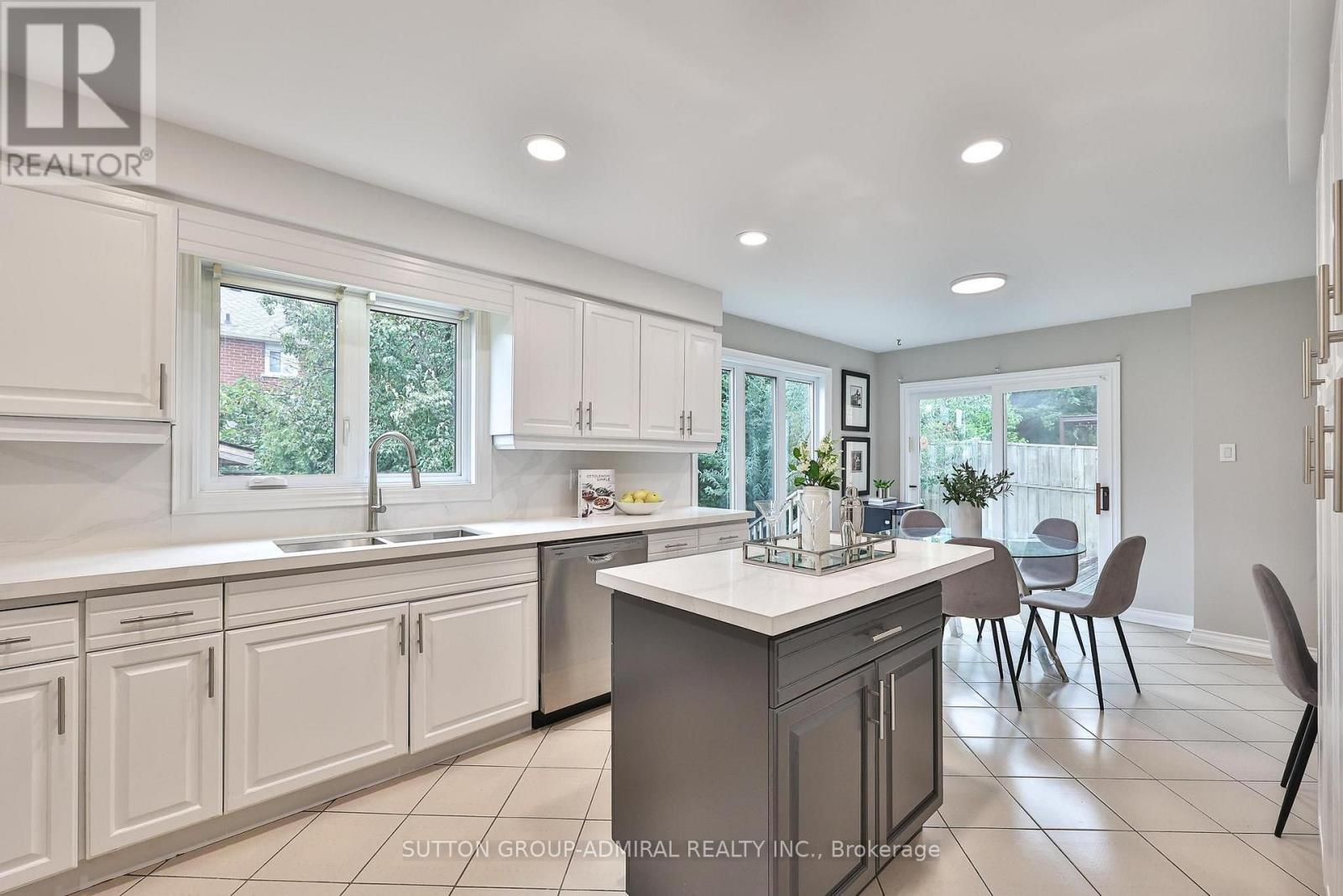 27 GREEN ACRES ROAD - 17