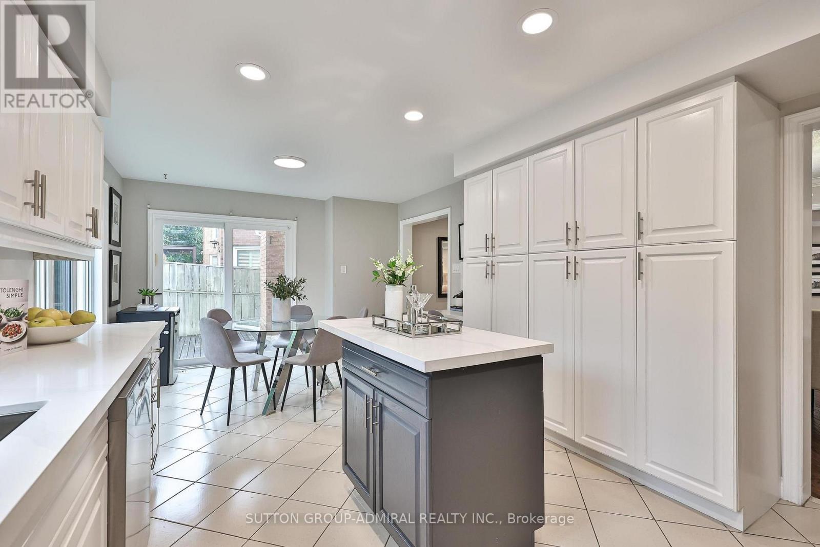 27 GREEN ACRES ROAD - 19
