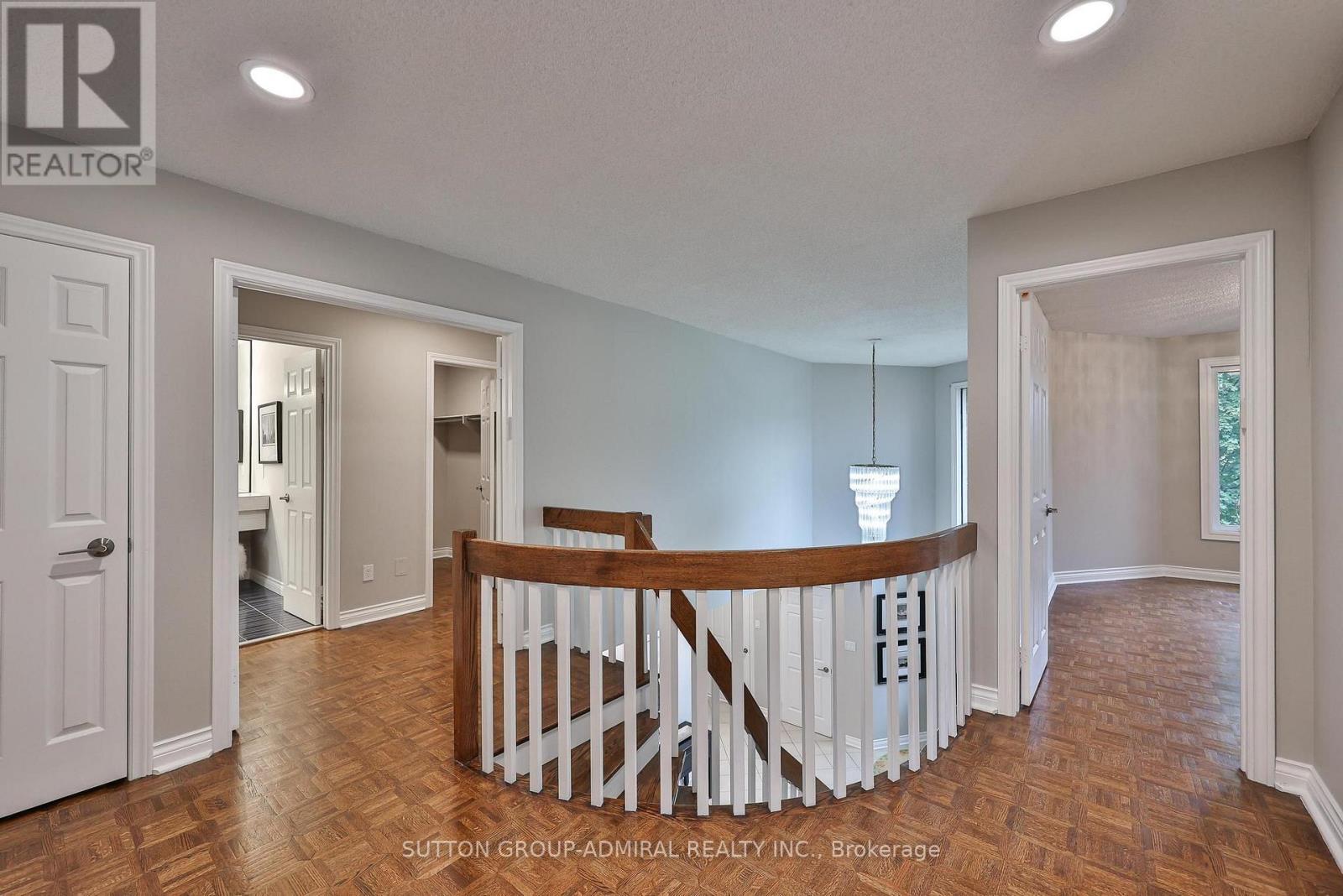 27 GREEN ACRES ROAD - 22